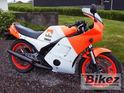 1985 Yamaha RD 350 F photo